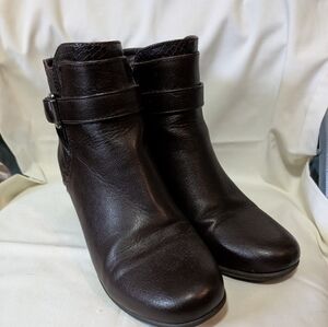 Croft & Barrow Elegant Black Leather Ankle Boots Sz 9wide